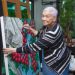 Artist of calado embroidery Araceli Dans, 95