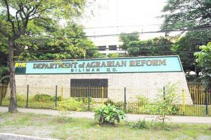 5,788 ARBs get land titles; P61.2 million in debt condonation