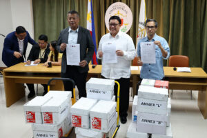 ICI, DPWH refer plunder and graft charges vs 8 lawmakers in flood mess