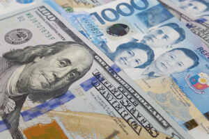 Peso strengthens as investors look past flood scandal