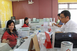 Bank deposits reach over P21 trillion at end-September