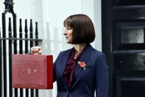 Rachel Reeves urges Labour MPs to unite behind her ‘make-or-break’ Budget