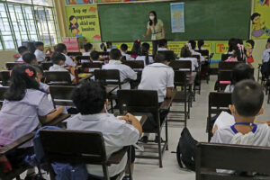 Grade 5 students in Philippines trail Southeast Asia in reading, math proficiency