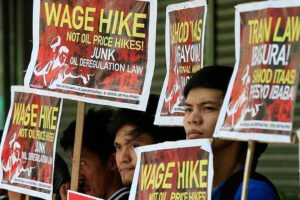 Lawmaker: Almost half of House backs bill on national minimum wage